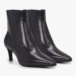 Vince Camuto Quinley Leather Ankle Boots